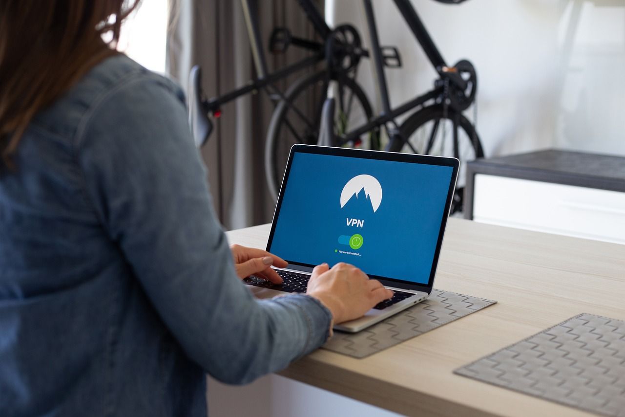 entdecken sie die besten vpn-services für maximale online-sicherheit und datenschutz. vergleichen sie anbieter, preise und funktionen, um den idealen vpn-dienst für ihre bedürfnisse zu finden.
